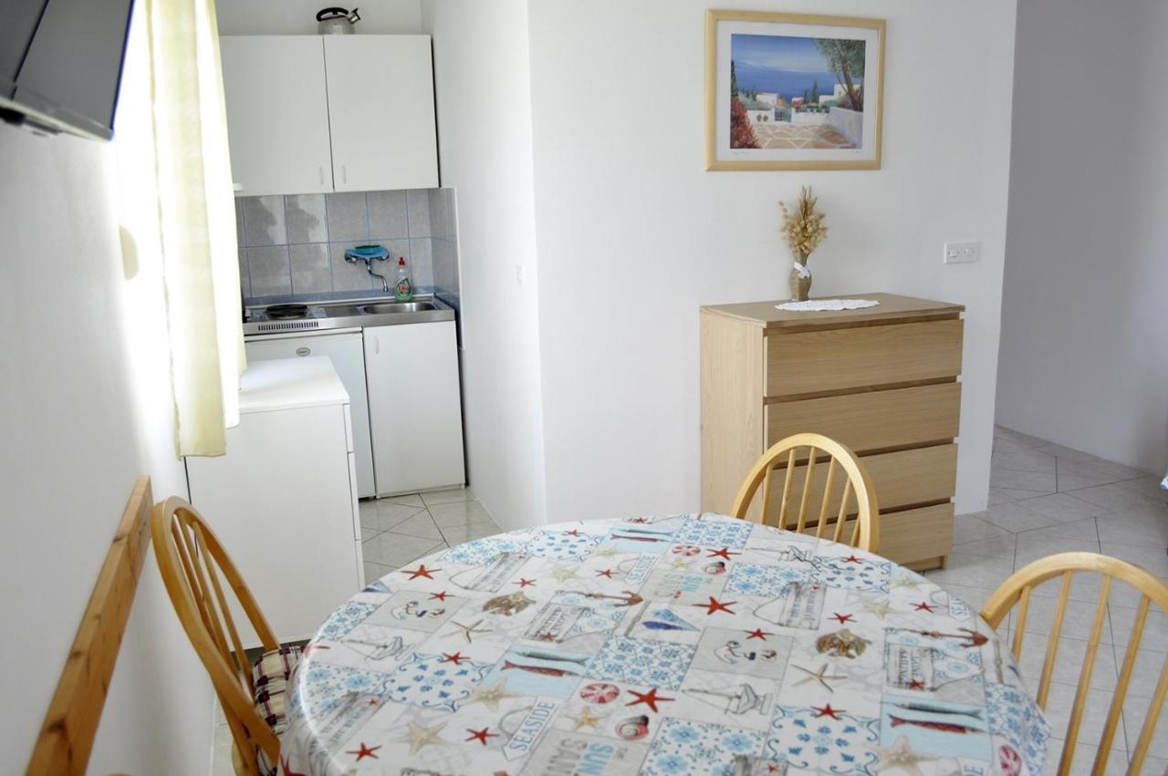 Apartment Vir 13686B Buitenkant foto
